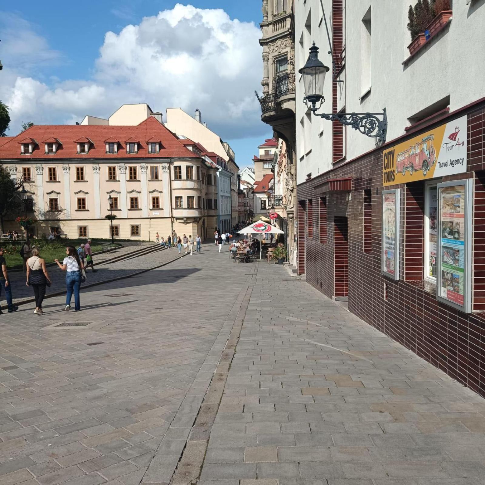 New Oldtown Apartment Near St Martin Cathedral, Ac, Balcony ブラチスラヴァ エクステリア 写真